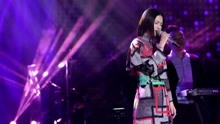  - 譚維維現場演唱《開門見山》，釋放搖滾能量
