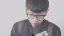  - 小伙走心彈唱前任3主題曲《說散就散》超好聽