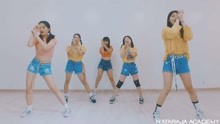  - 魅力小姐姐化身超萌可愛雙馬尾少女編舞Tinashe熱單Superlove