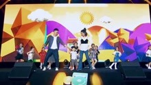  - 黃英一家演繹《功夫家庭》