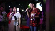  - 小姑娘唱的很不錯哦