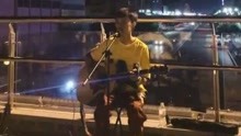  - 街頭小哥翻唱《出賣》