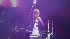 Born To Beat & Insane & 奪走那嘴唇 & My Girl & 我只知道愛 & WOW