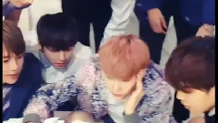 Mwave Meet & Greet更新 防彈少年團看粉絲留言