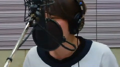 Kiss The Radio 片段