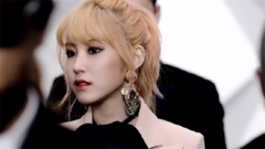 Into You(著迷)