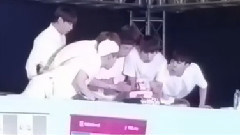 金泰亨木有吹到蠟燭