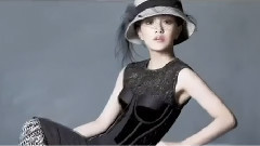 VOGUE 12年8月號