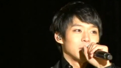 JYJ新歌首爾演唱會報道
