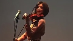 小提琴和電吉他表演