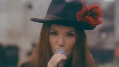 愛をくらえ