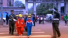 警民一家親