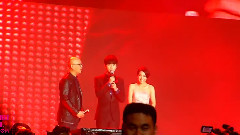 對視 & Talk & 廣告