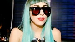 Lady Gaga:On The Edge (人在邊緣)
