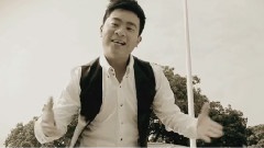 傻傻的愛傻傻等待
