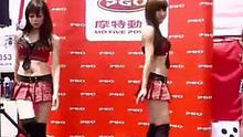  - 短裙正妹穿絲襪開場秀熱舞