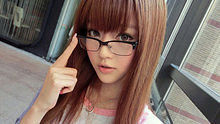 小美女熱舞