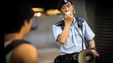  - 香港警察寫歌為自己打氣