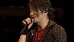 山本が舞臺に上がるまで