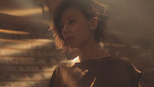 賈靜雯《這個世界》