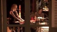 Coeur de Pirate - Place de la Republique  現場版