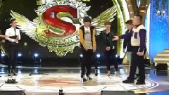 金泰亨穿高跟鞋solo